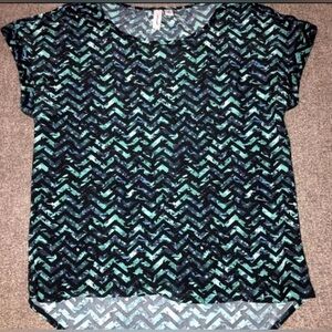 Tacera Blue and Green Abstract Top